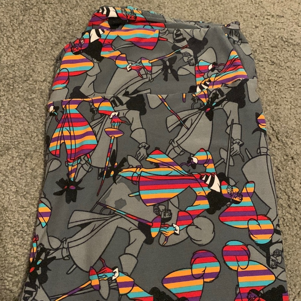 Captain Hook Lularoe TC Leggings